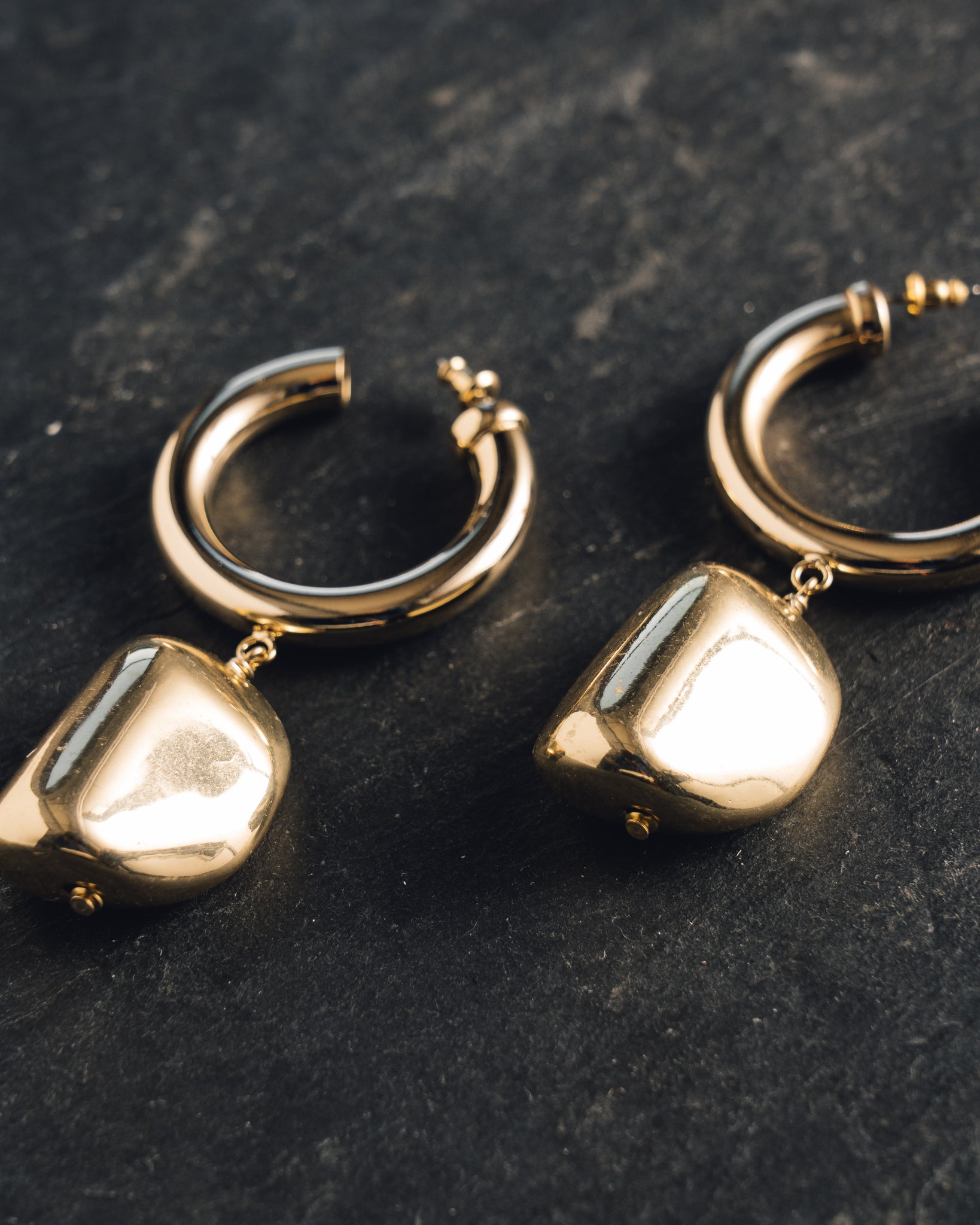 Maslo Gold Hoop Formless Earrings