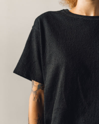 7115 Signature Textured Linen Tee, Black