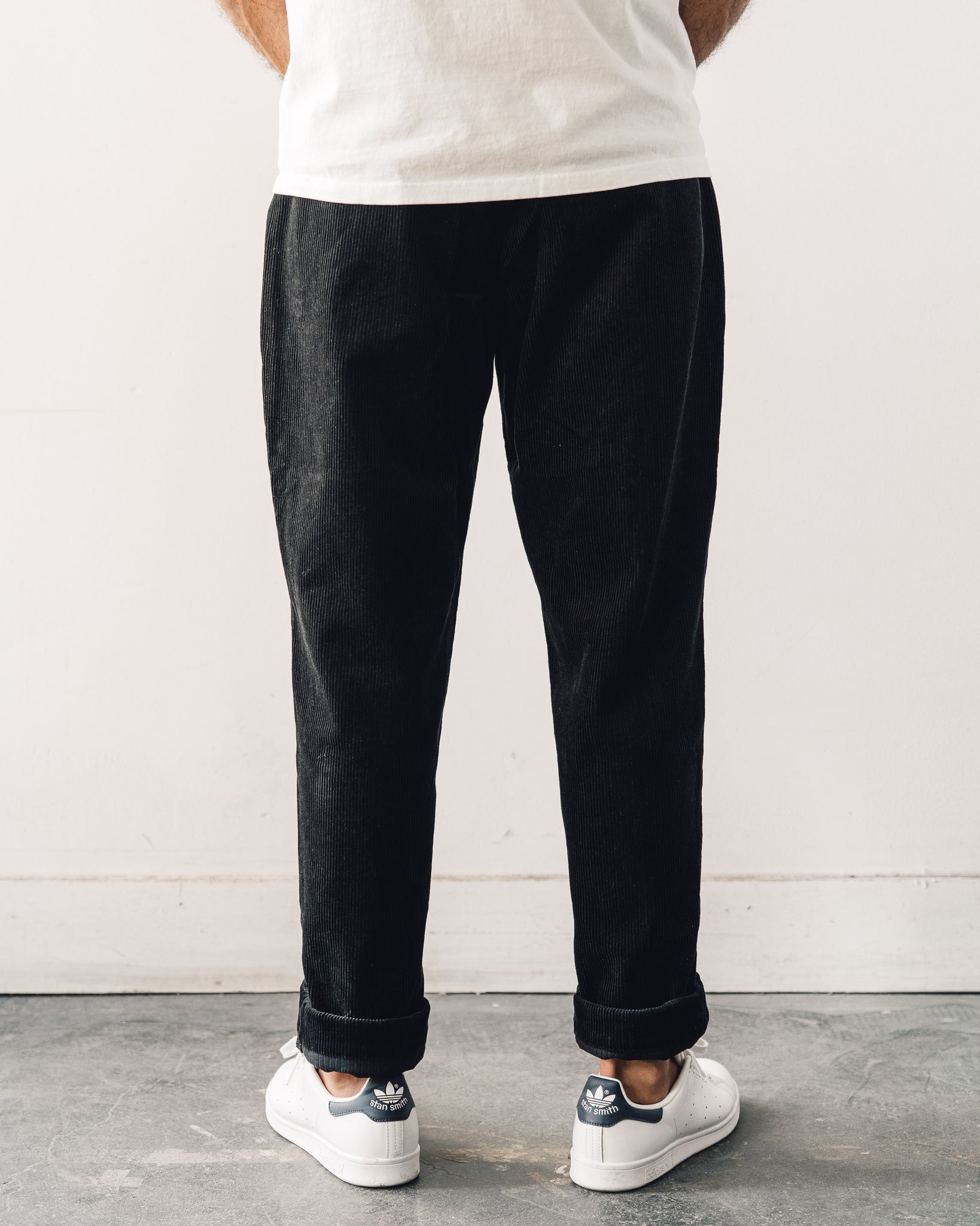 Corduroy Pleated Pants Black  100 Organic Cotton  Brava Fabrics