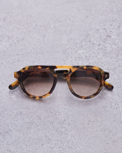 Illesteva Bergen II Sunglasses, Tortoise