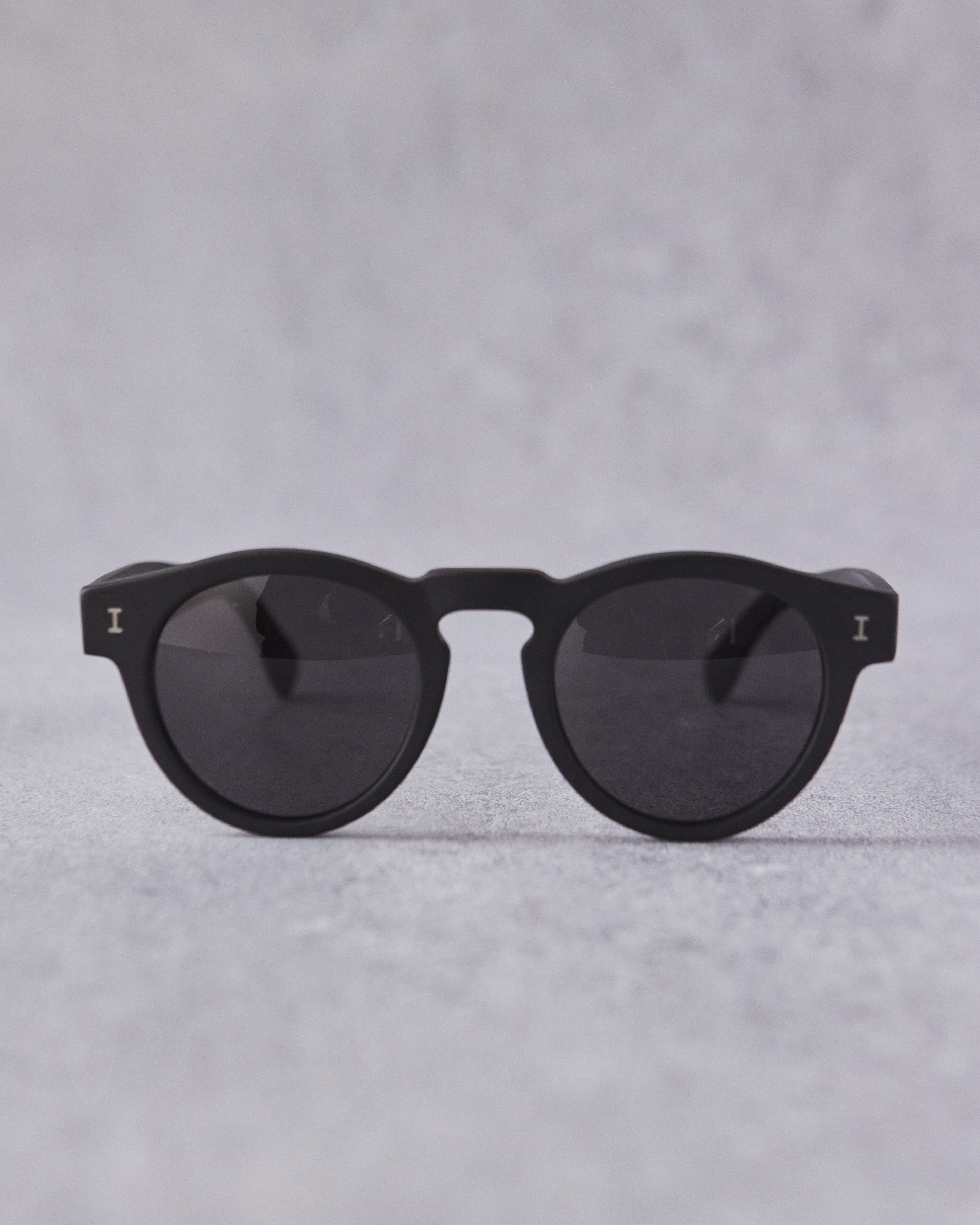 Leonard II E Sunglasses | illesteva