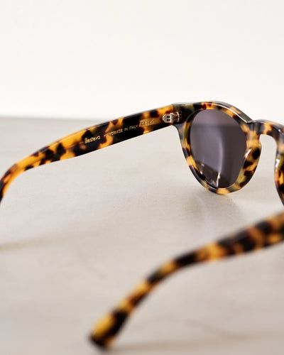 Illesteva Leonard Sunglasses, Tortoise