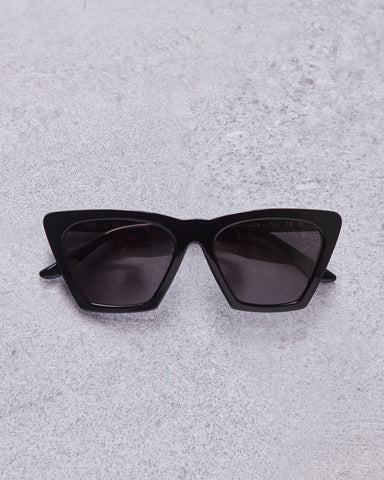 Illesteva Lisbon Sunglasses, Black