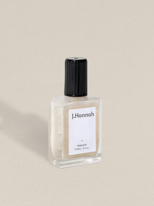 J. Hannah Nailpolish, Akoya