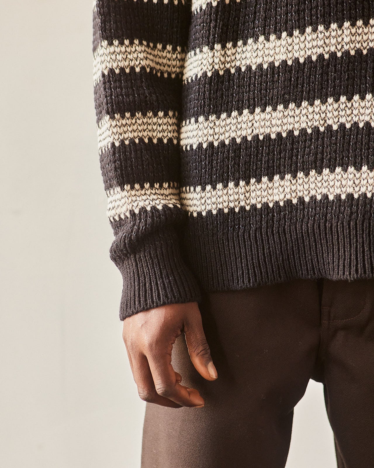 Jan-Jan Van Essche Knit #57, Black Natural Stripe – Glasswing