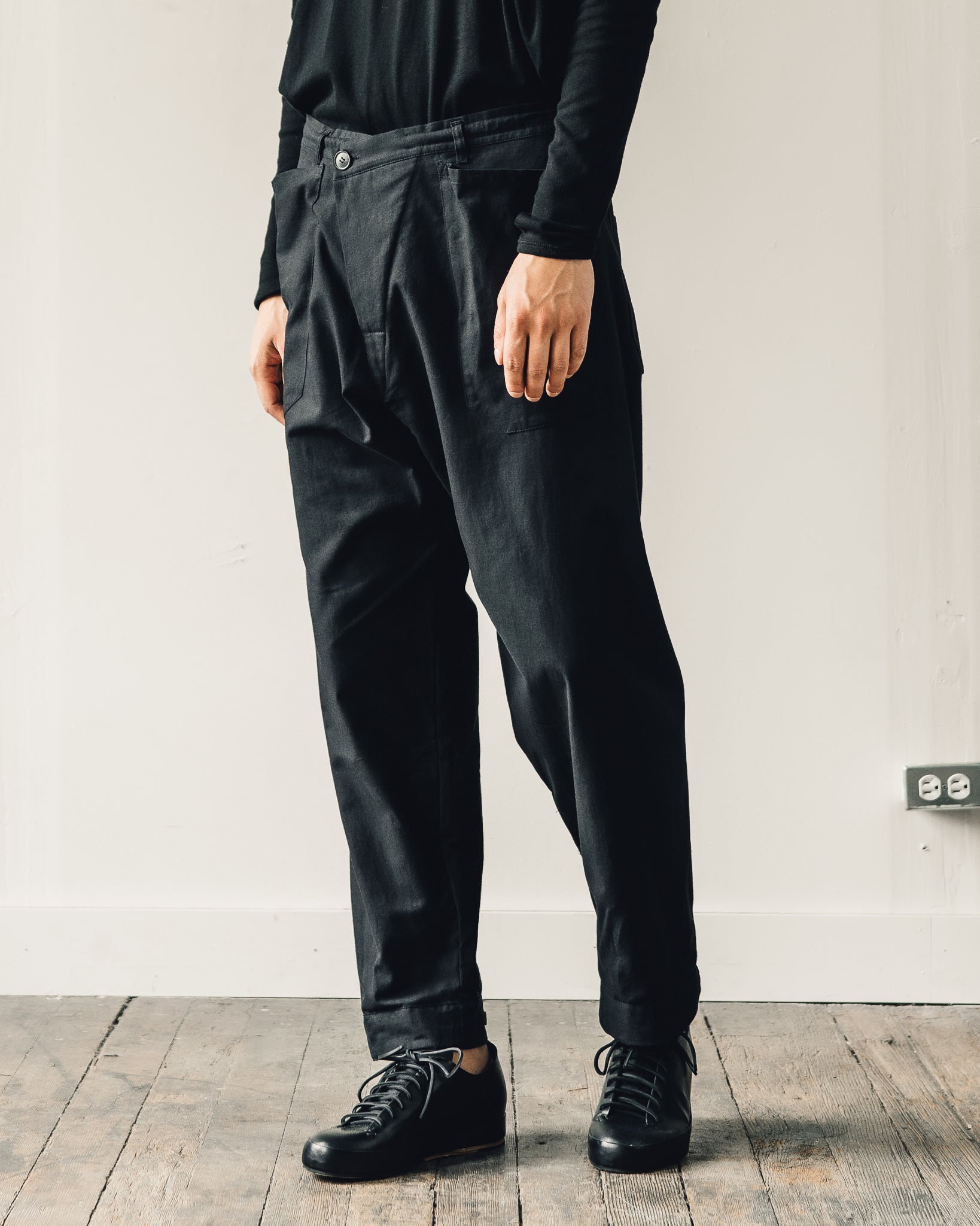 Jan-Jan Van Essche Trousers #50, Black Soft Twill | Glasswing