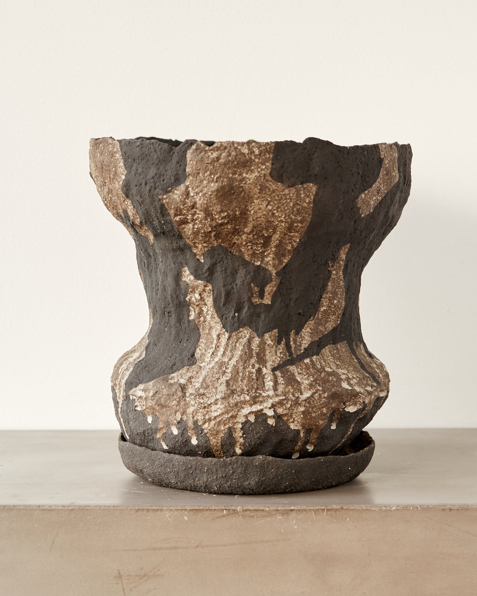 Jojo Corväiá Carved Ceramic Planter with Saucer, V-1134