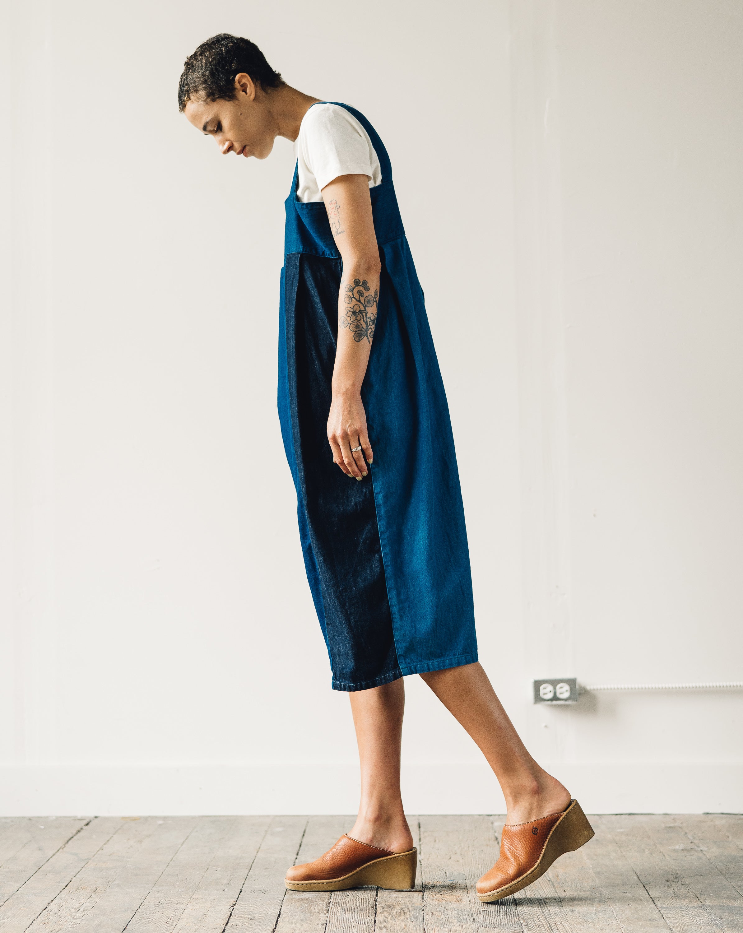 【惜譲3】COMOLI carpenter's indigo blue 惜譲3】COMOLI carpenter's indigo blue SYBIL CARPENTER DENIM