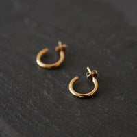 Kara Yoo Arlo Small Hoops, Yellow Gold