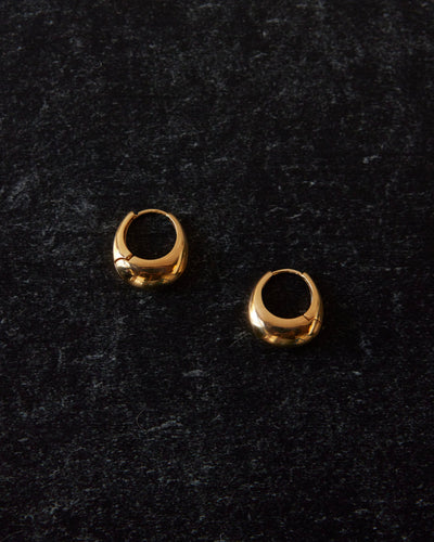 Kara Yoo Baby Hazel Hoops, Gold Vermeil