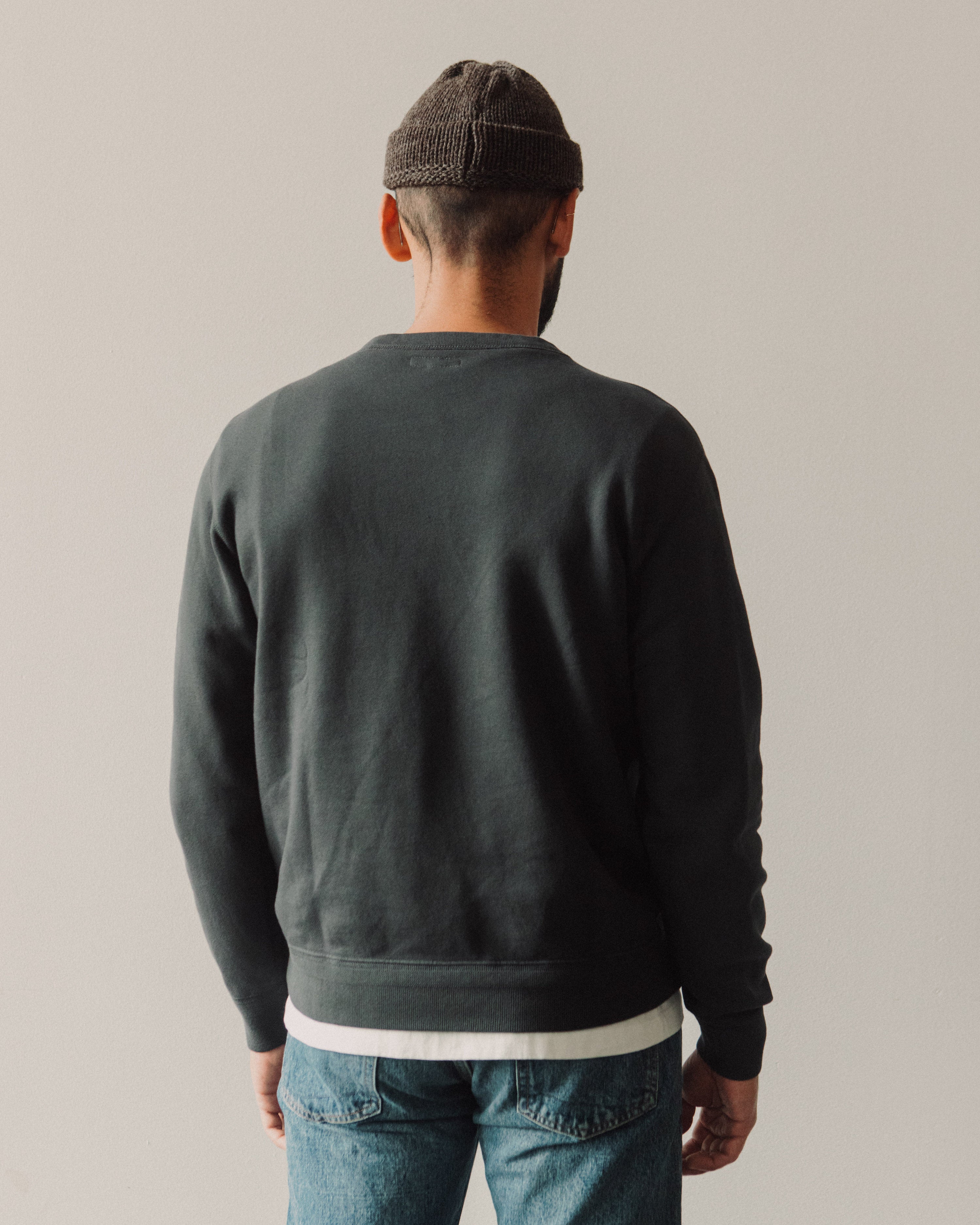 Lady White '44 Fleece Sweatshirt, Charcoal – Glasswing