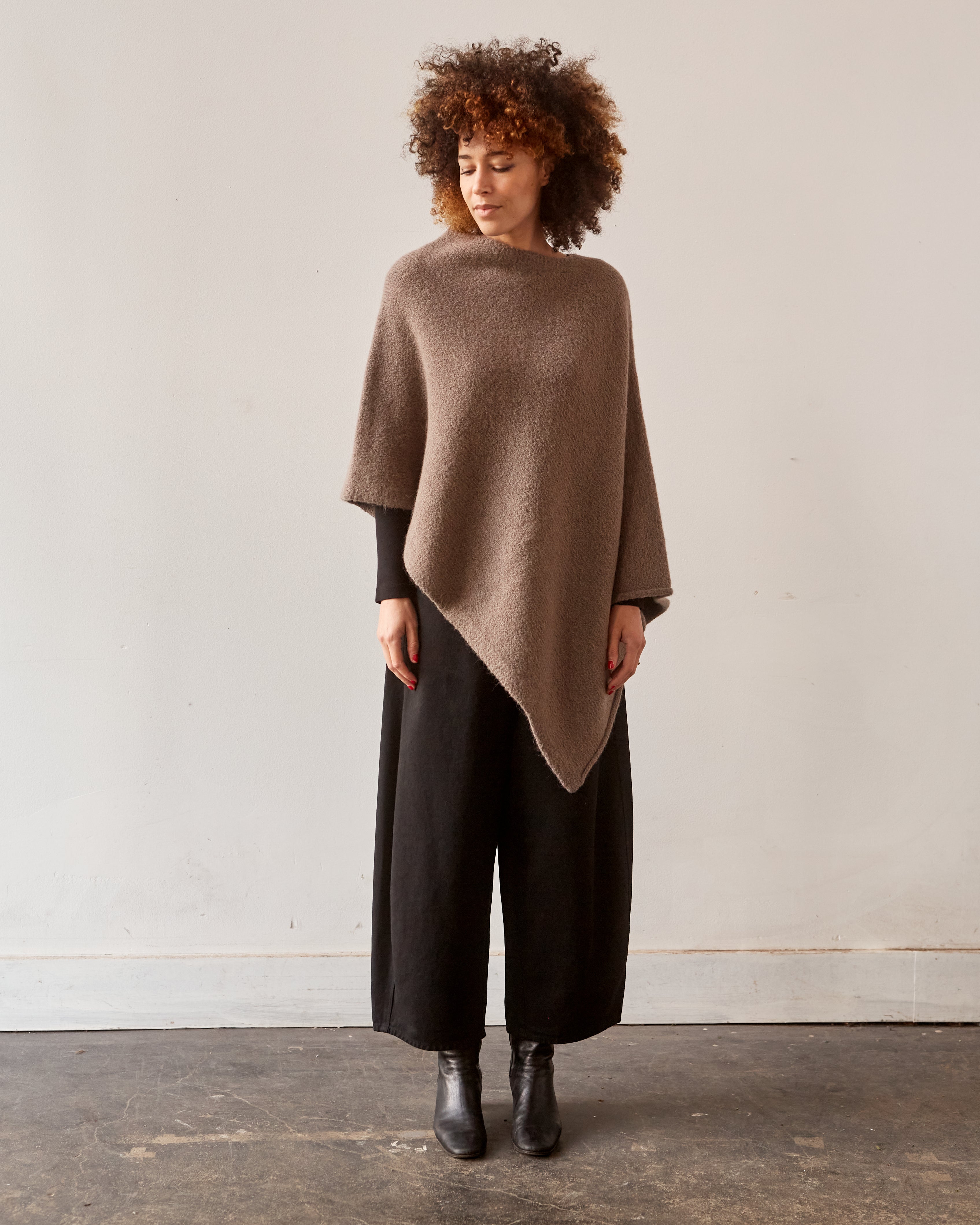 Lauren Manoogian Fold Poncho, Umber – Glasswing