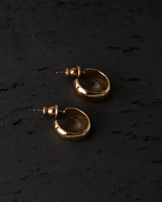 Maslo Mini Hoop Earrings, Gold