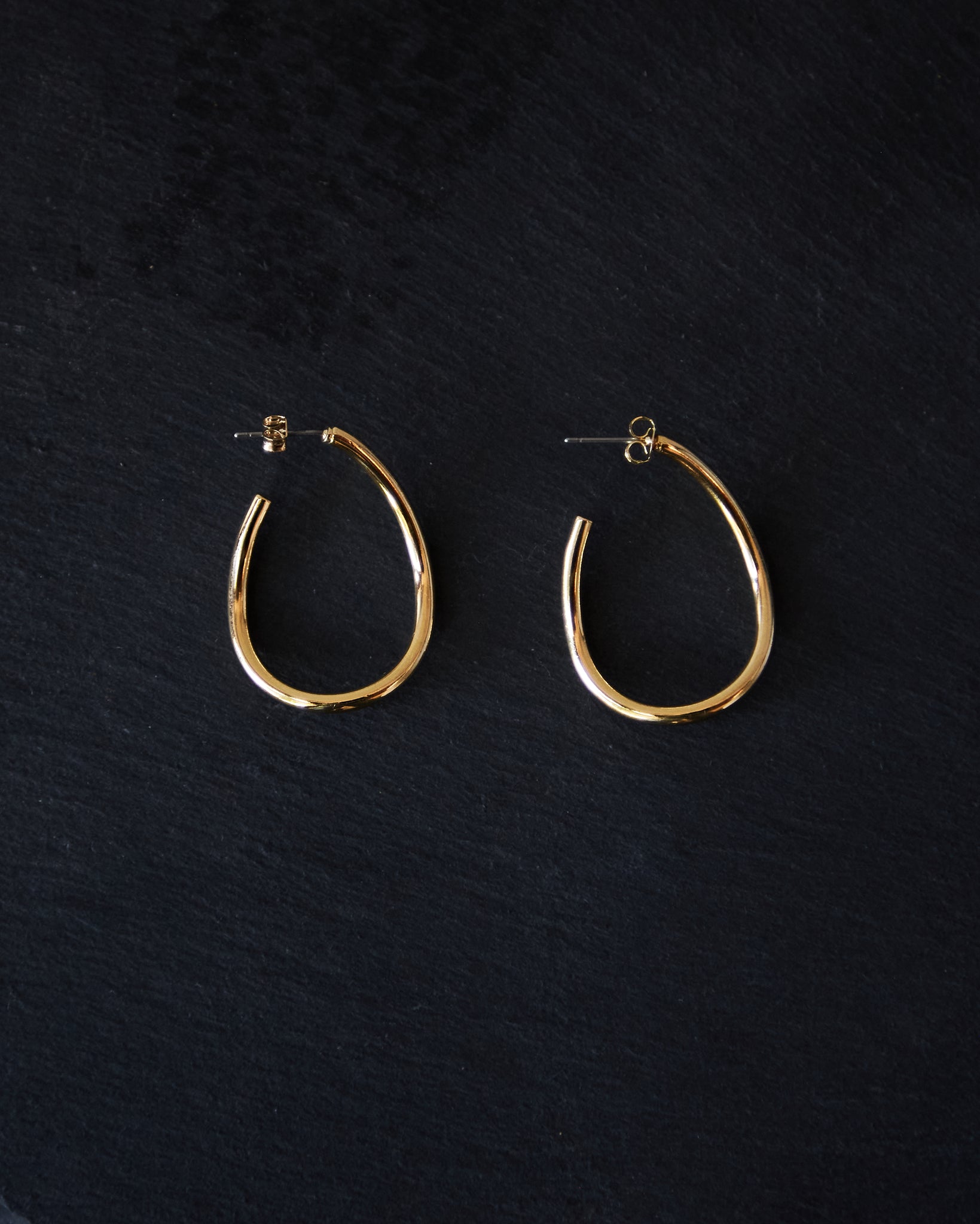 Maslo Small Agnes Earrings, Gold