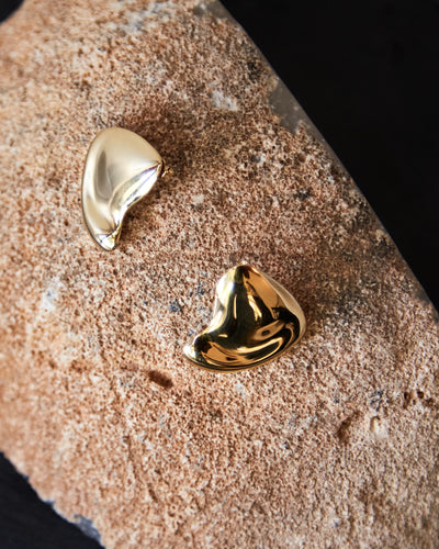 Maslo Thera Earrings, Gold