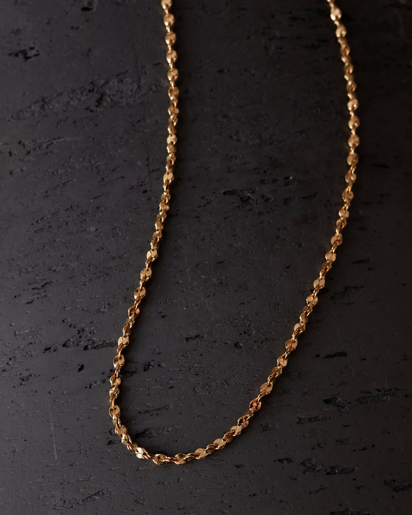Maslo Twisted Serpentine Necklace, Gold