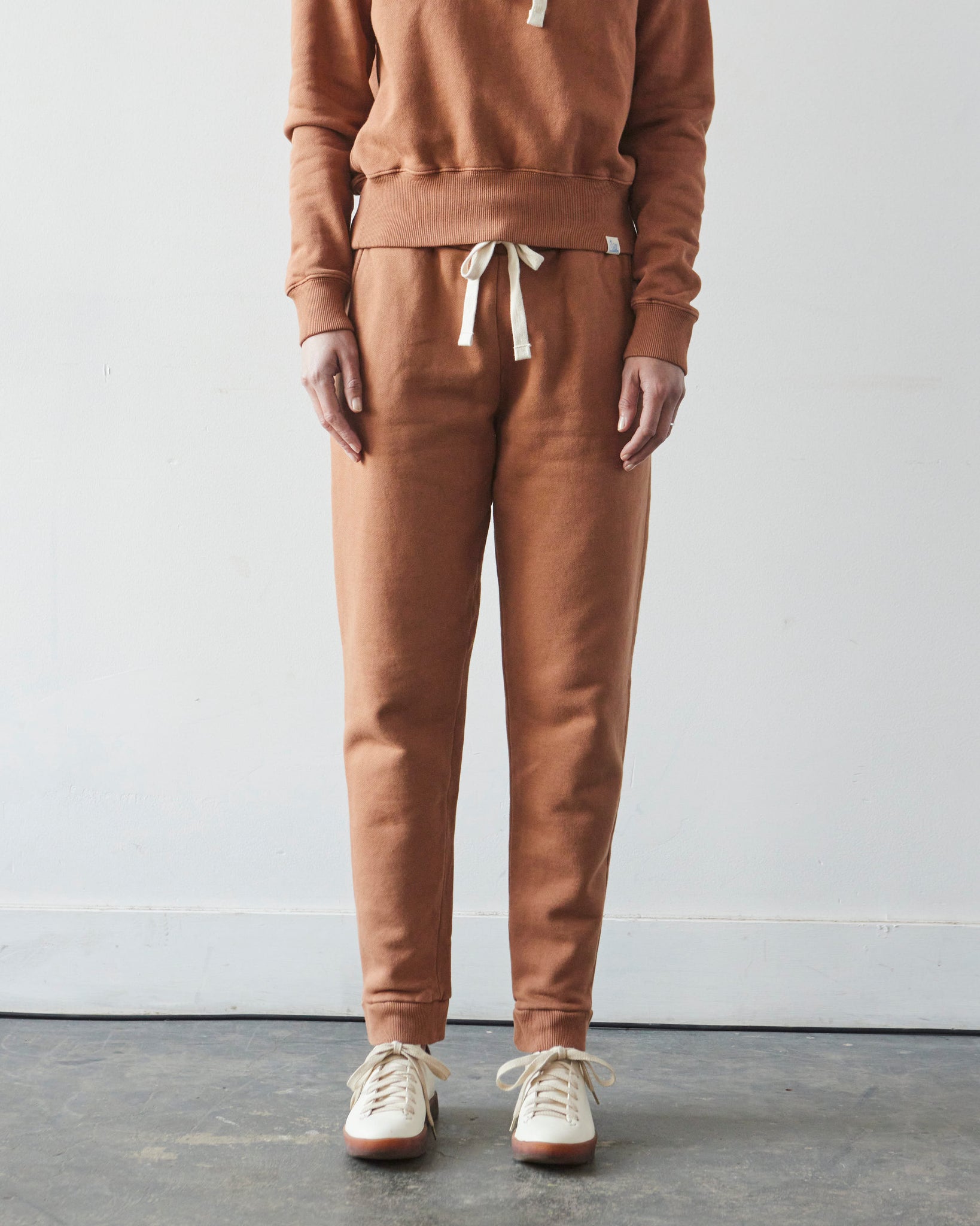 Essential Ribbed Sweatpants with Cut-Out Pockets