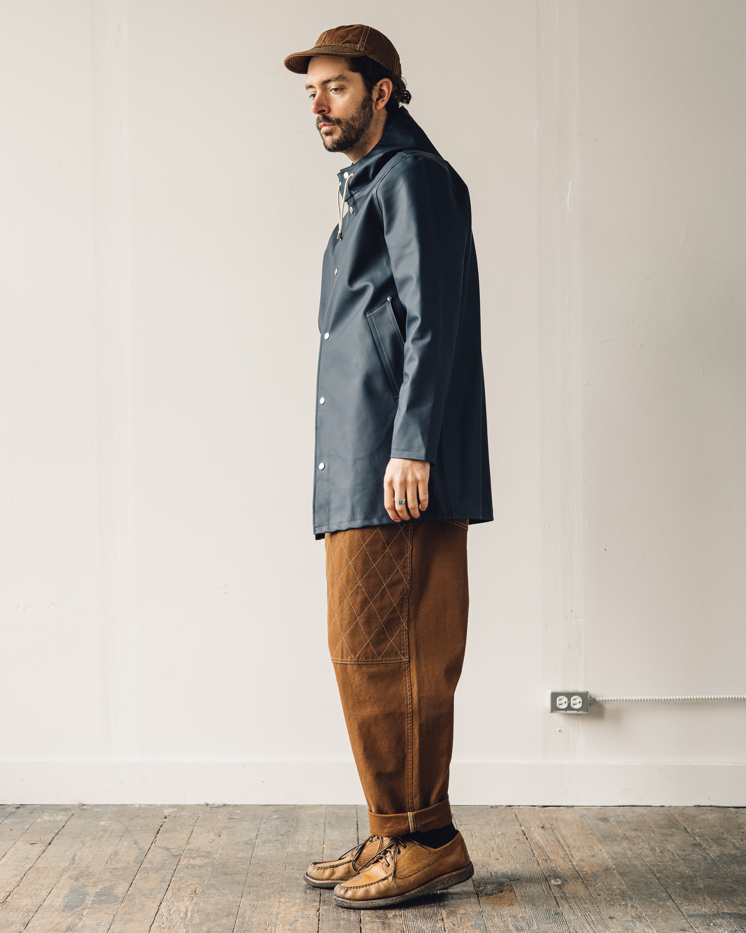 Stutterheim Stockholm Raincoat in Navy | Glasswing Shop