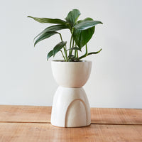 Echo Footed Pot, White